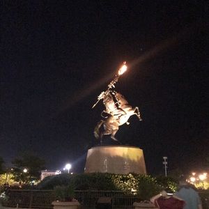 Meet your Posher, Charlie